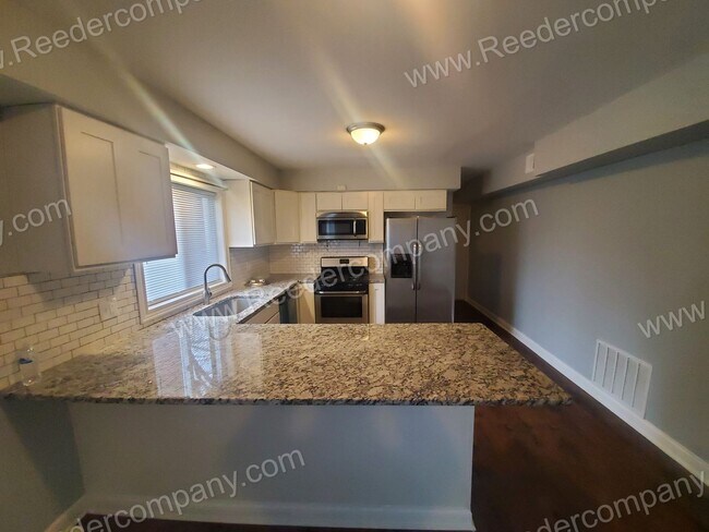 Foto del edificio - 1636 E 172nd St