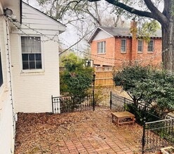 Building Photo - 101 Southwood Dr