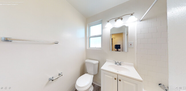 Building Photo - 9553 Flower St