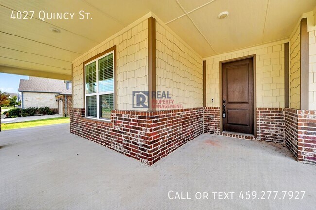 Foto del edificio - 4027 Quincy St