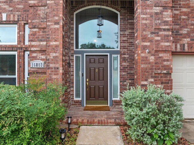 Foto del edificio - 16803 Black Kettle Dr