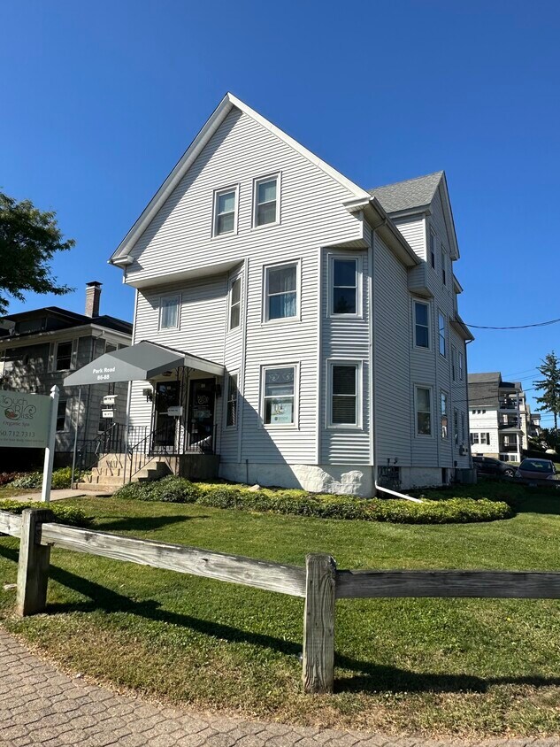 Primary Photo - 86 Park Rd