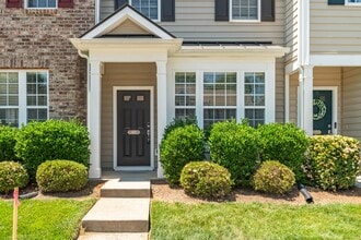Building Photo - 605 Cupola Dr