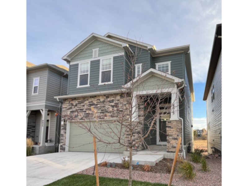 Primary Photo - Enjoy modern living and breathtaking views...