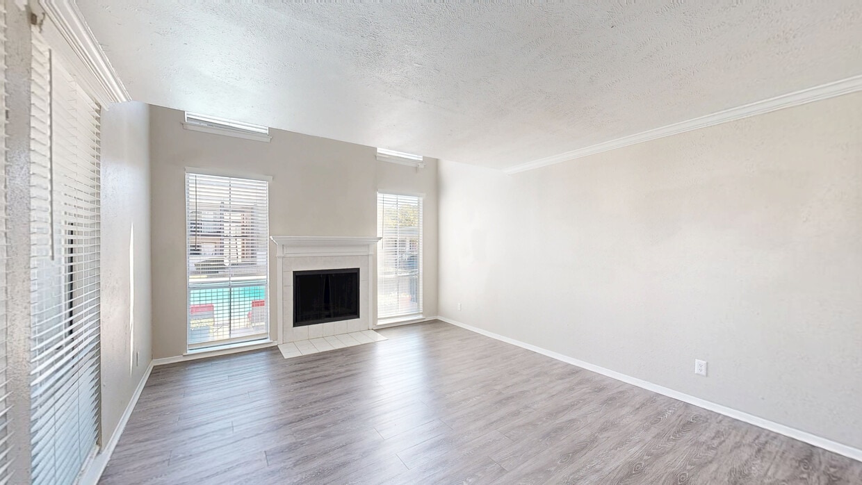 Photo - Coronado Villas Apartments