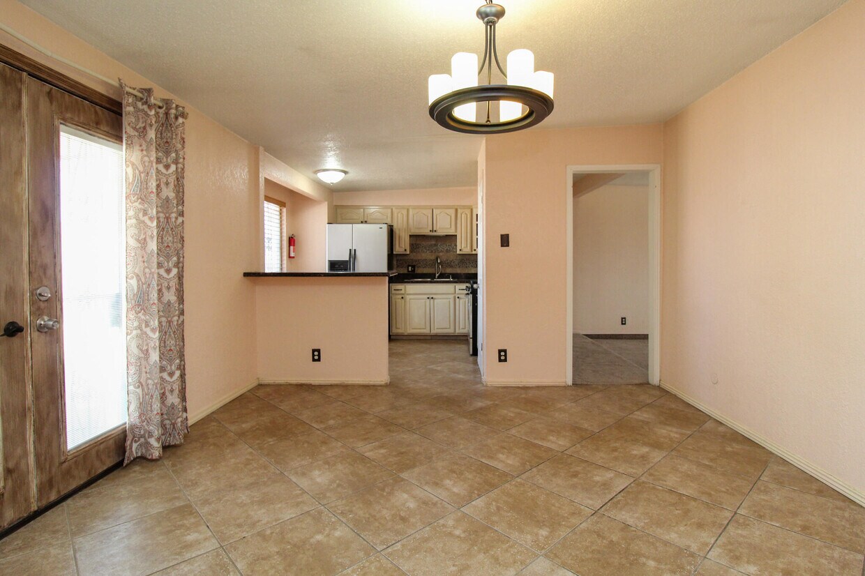 2100 Solano Dr, El Paso, TX 79935 - House Rental in El Paso, TX |  Apartments.com