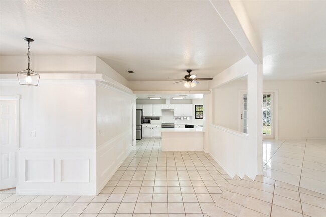 Foto del edificio - 200 Mountain View Dr