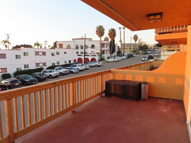 Foto del edificio - 2319 Curlew St