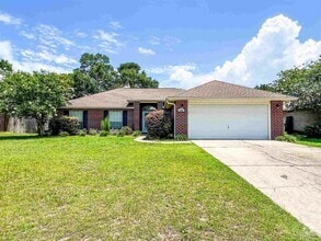 Building Photo - 5866 Chi Chi Cir