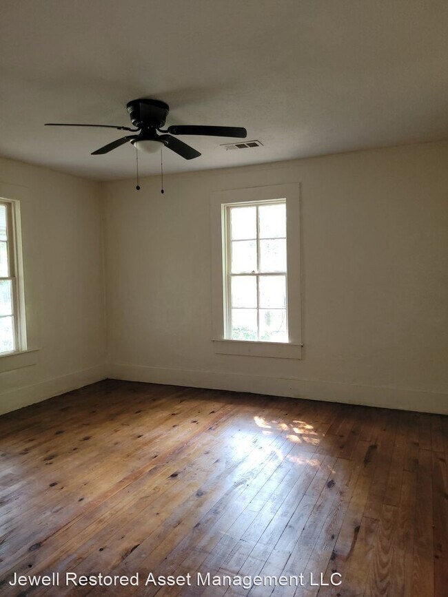 Foto del edificio - 3 br, 1 bath House - 2332 Garden Dr