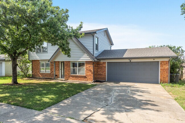 Foto del edificio - 901 Rockwall Dr
