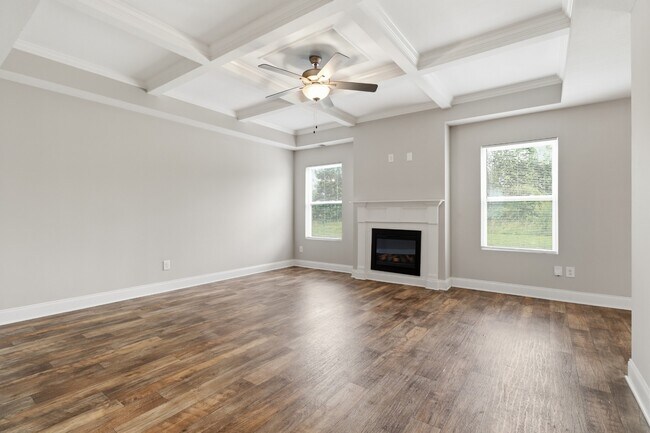 Building Photo - 2255 Viking Ct
