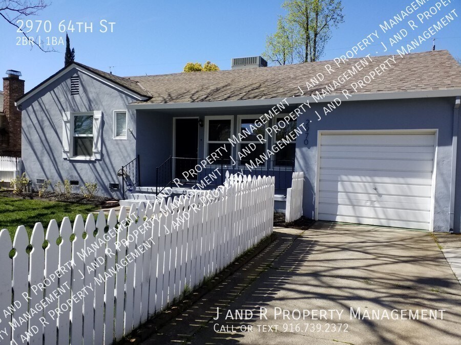 Primary Photo - 2 Bedroom in Tahoe Park