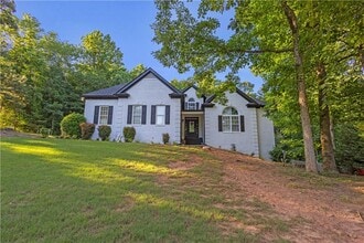 Building Photo - 151 Dumar Ln