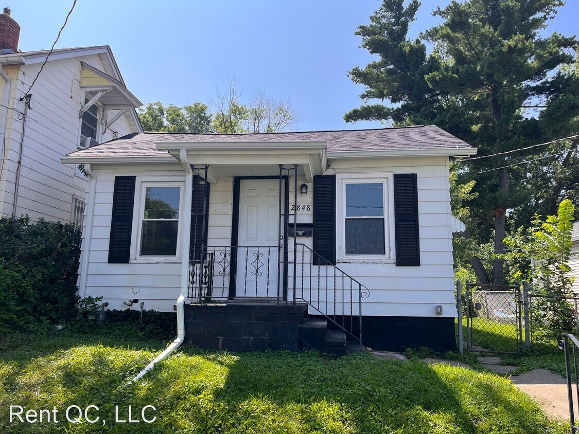 Foto principal - 2 br, 1 bath House - 2848 5 1/2 Ave.