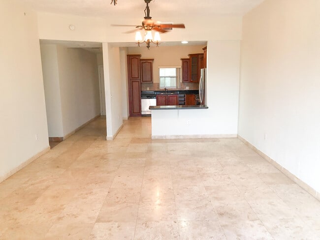 Building Photo - 1650 Presidential Way