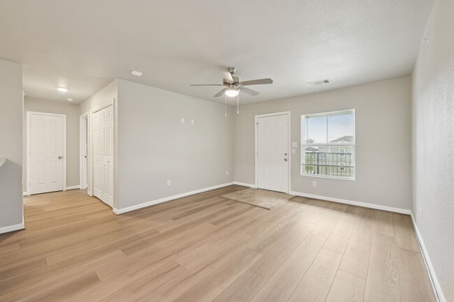 Foto del edificio - Creekside Haven