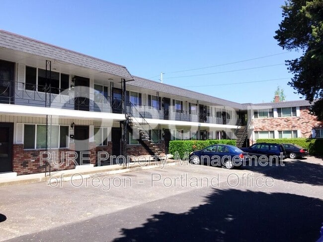 Photo - 1135 SE 27th Ave House