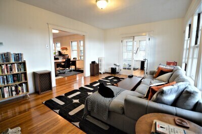 Foto principal - 251 Chestnut Ave