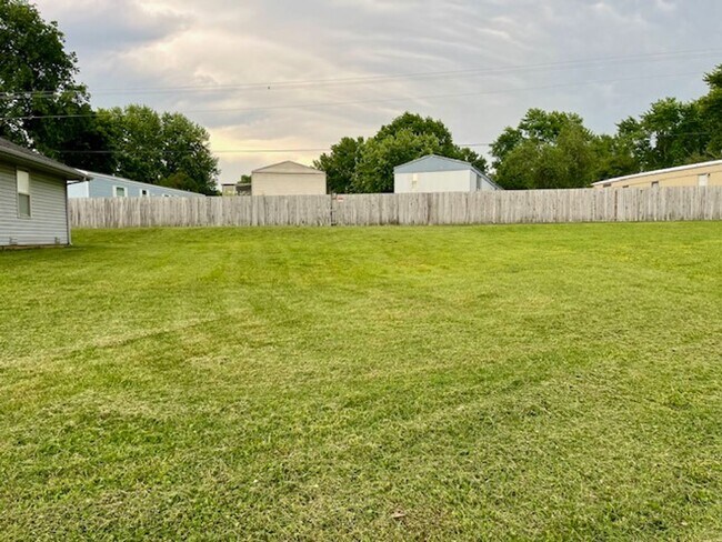 Foto del edificio - PRE-LEASING - Great Nixa Location!