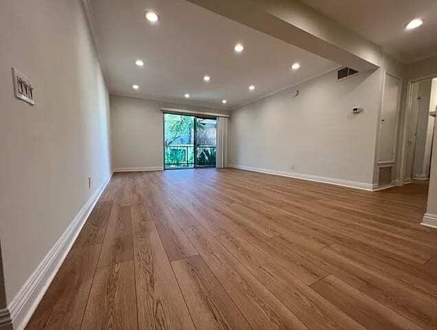 Foto del edificio - 5460 White Oak Ave