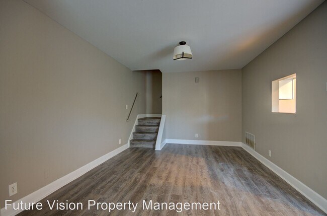 Building Photo - 2 br, 1.5 bath House - 2325 Aster Dr