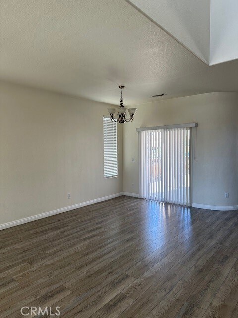 Building Photo - 12422 Cricket Ln