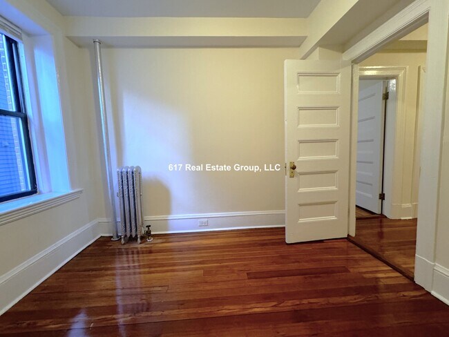 Building Photo - 885 Massachusetts Ave