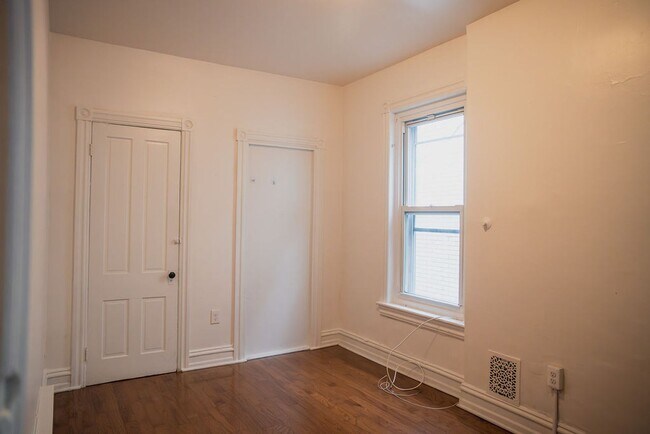 Foto del edificio - 622 W Chew St