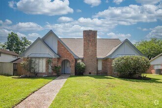 Building Photo - 206 Houghton Rd