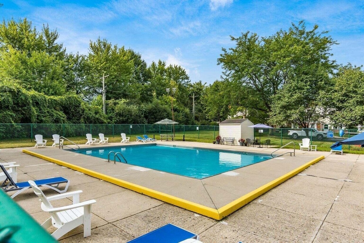 Building Photo - 3079 Jersey Dr