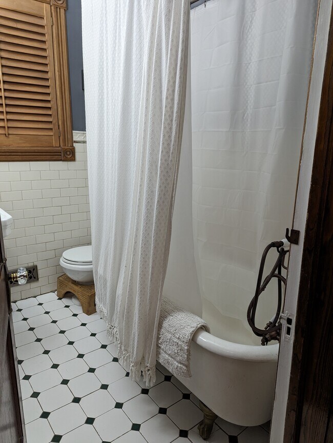 Foto del edificio - 465 Hoboken Rd