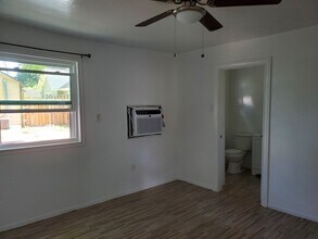 Building Photo - 1506 Collier St