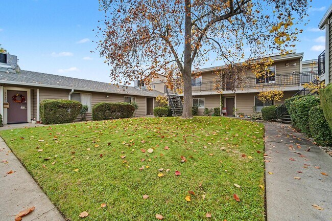 Foto del edificio - Heatherwoods Apartments