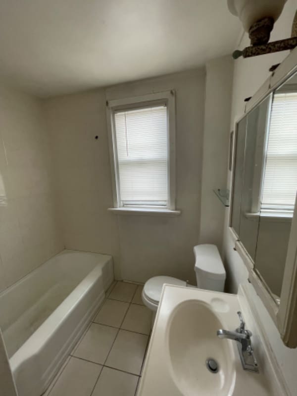 Building Photo - 6552 Souder St