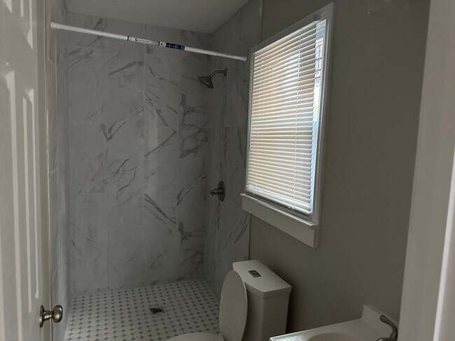 Foto del edificio - 2446 Susan Ln SW