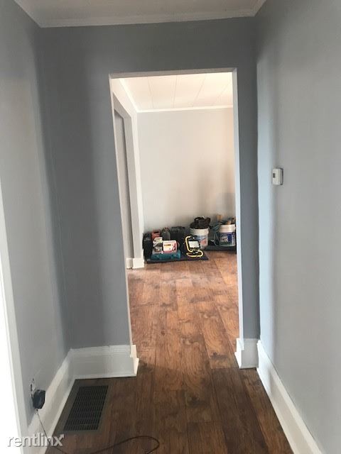 Building Photo - 2 br, 1 bath  - 30 Home St 1r