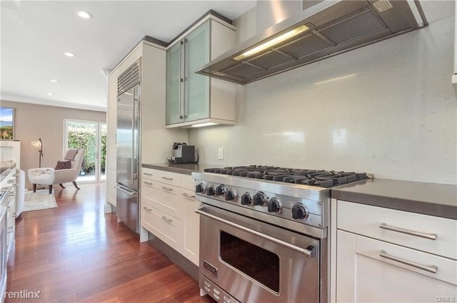 Foto del edificio - 3 br, 2 bath House - 2897 Chateau Way