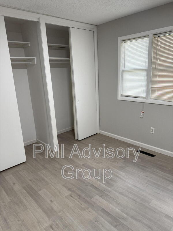 Building Photo - 6612 SW Arborglade Ln