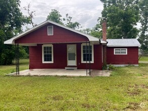 Building Photo - 255 Peachtree Dr
