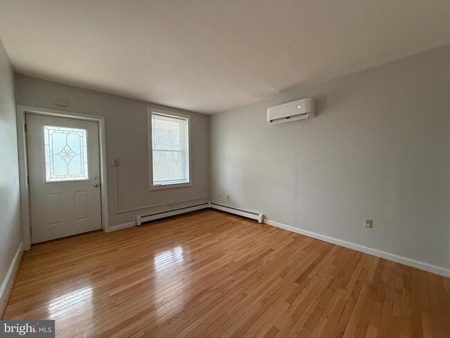 Building Photo - 32 Franklin St