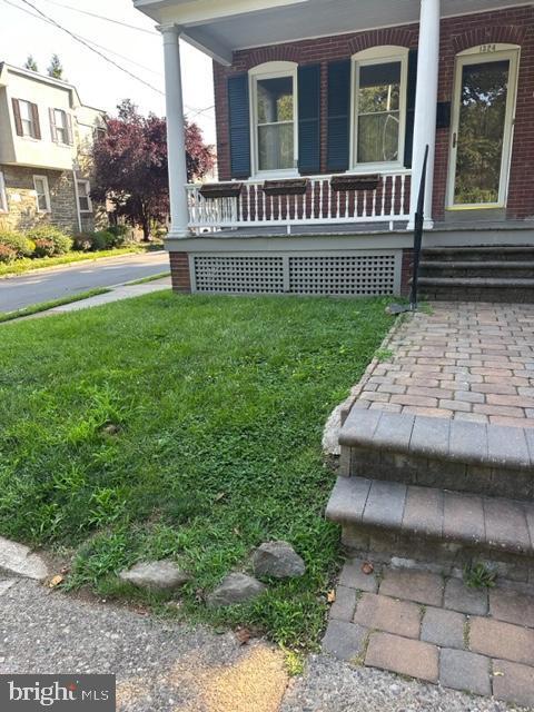 Building Photo - 1324 Lovering Ave