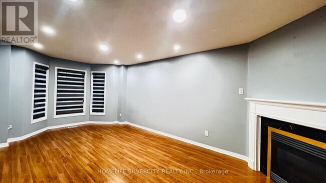 Photo du bâtiment - 7 Bison Run Rd