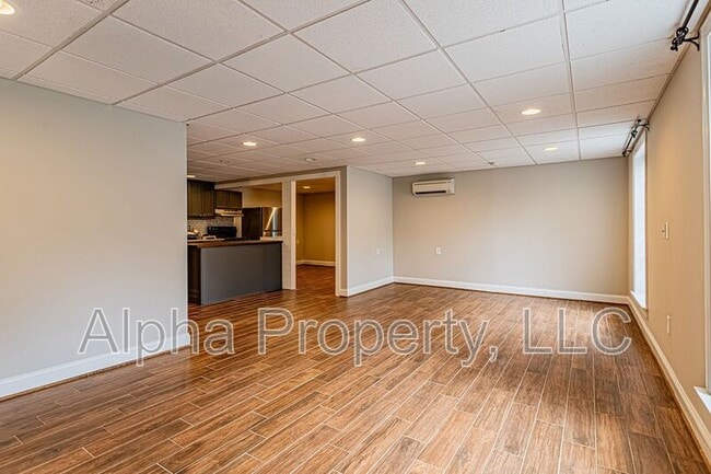 Photo - 314 S Plainview Dr Apartment