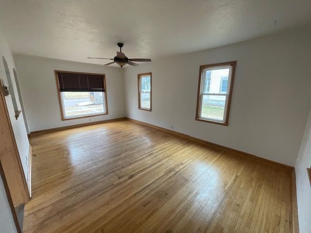 Foto del edificio - 823 1st Ave