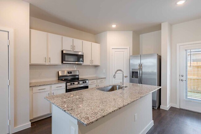 Foto del edificio - 445 Elevon Pkwy