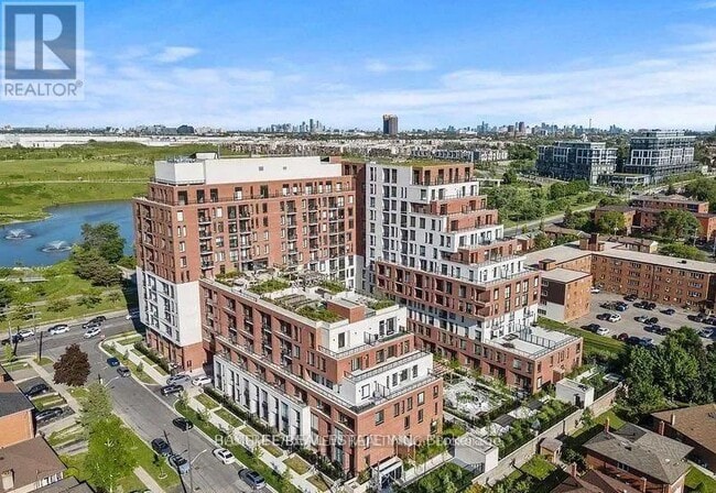 Building Photo - 3100 Keele St