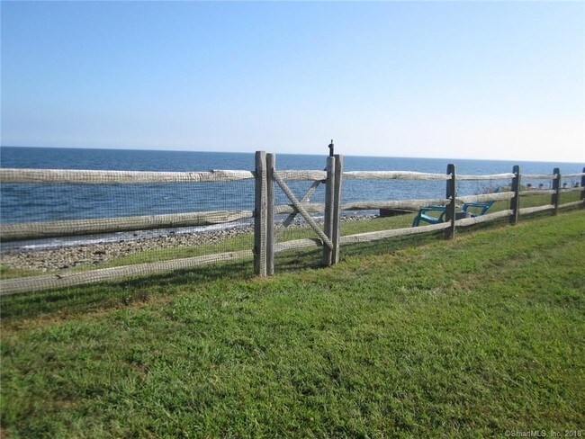 Building Photo - 212 Point Beach Dr