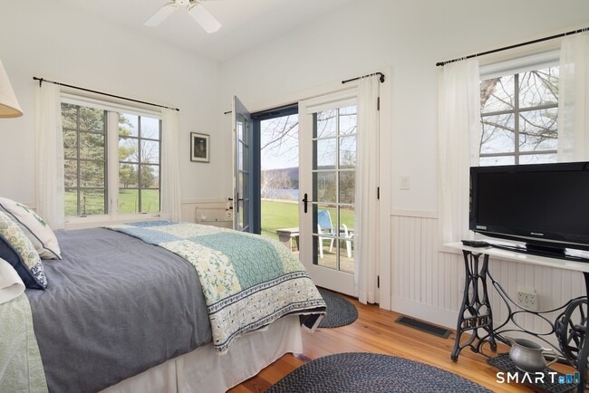 Foto del edificio - 17 Washinee Heights Rd