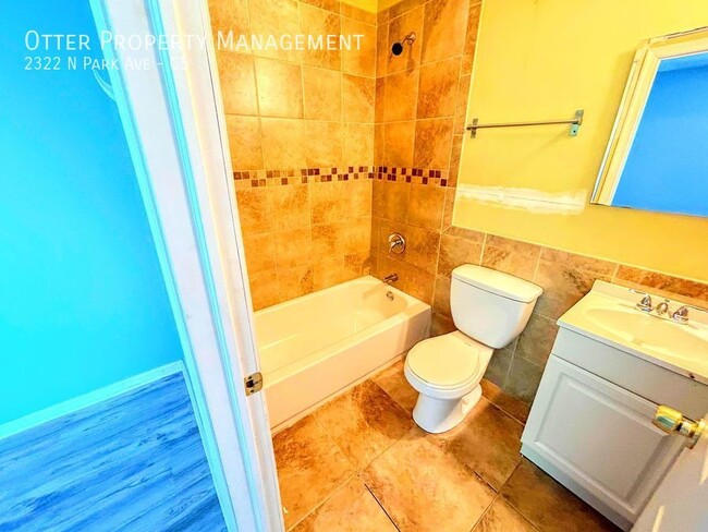 Foto del edificio - Room for Rent- Private attached Bathroom o...